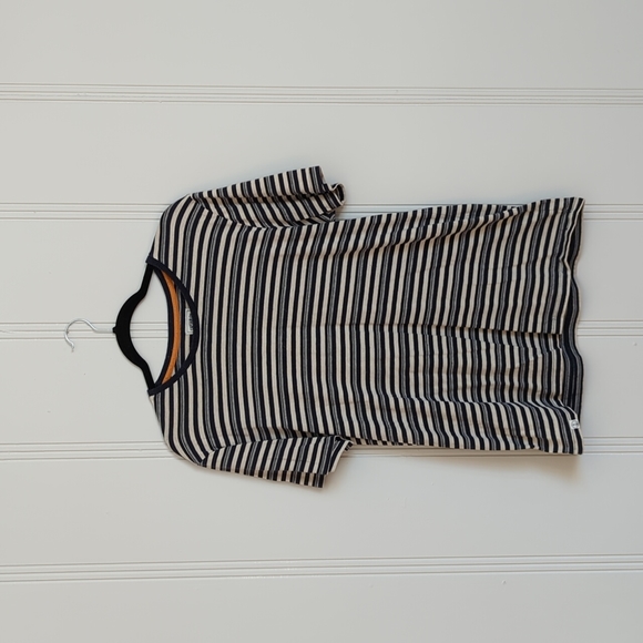 Blue/cream stripes t-shirt from Captain Fin.  Medium, nice fit and quality! - Picture 1 of 4